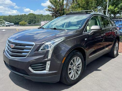 Dark Granite Metallic 2017 Cadillac XT5 Luxury