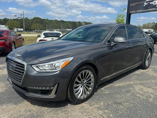 2018 Genesis G90 Premium