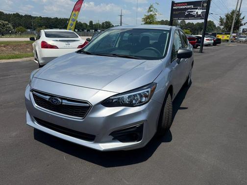 2018 Subaru Impreza 2.0i
