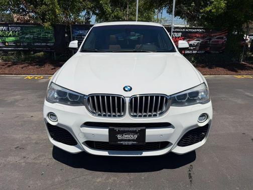 White 2015 BMW X4 xDrive28i