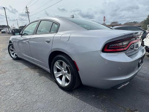 2018 Dodge Charger SXT Plus