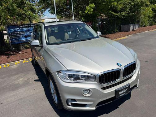 Gold 2015 BMW X5 sDrive35i