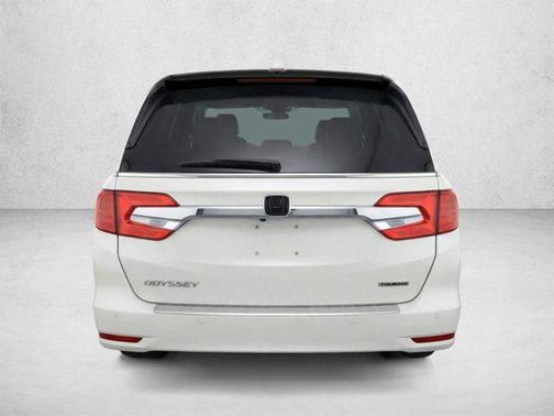 Platinum White Pearl 2022 Honda Odyssey Touring