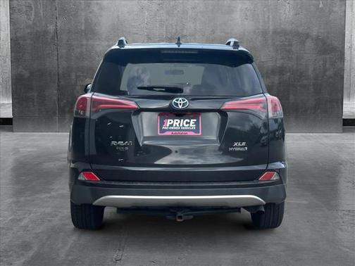 2016 Toyota RAV4 Hybrid XLE