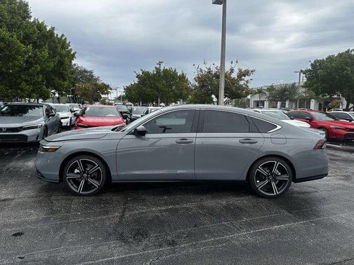 2025 Honda Accord Hybrid Base