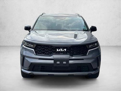 Everlasting Silver 2023 Kia Sorento S