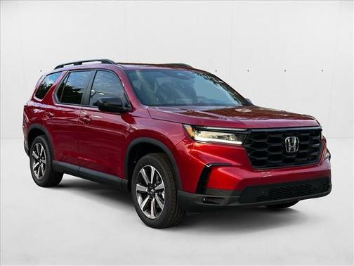 2025 Honda Pilot Touring 8-Passenger