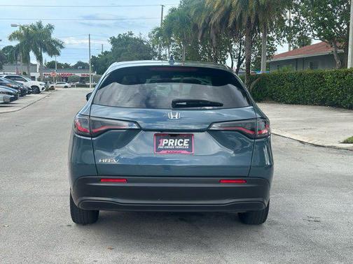 2024 Honda HR-V LX