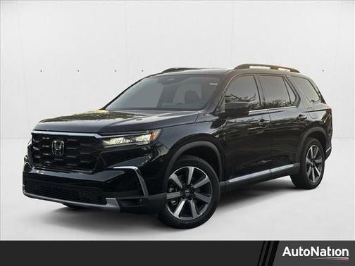 2025 Honda Pilot Touring 8-Passenger
