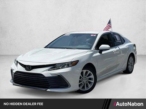 White 2022 Toyota Camry LE