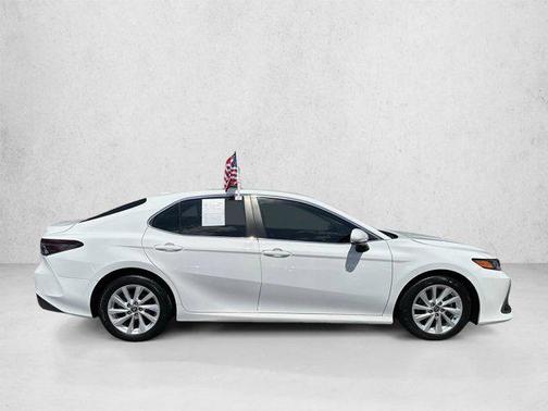 White 2022 Toyota Camry LE