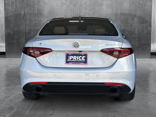 2023 Alfa Romeo Giulia Ti