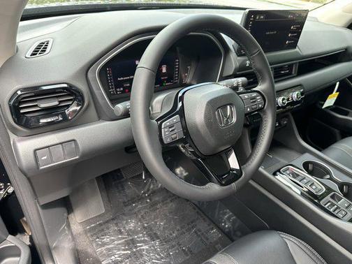 Crystal Black Pearl 2026 Honda Pilot EX-L