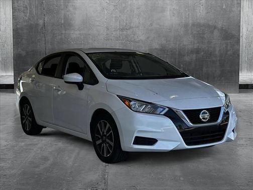 2022 Nissan Versa 1.6 SV