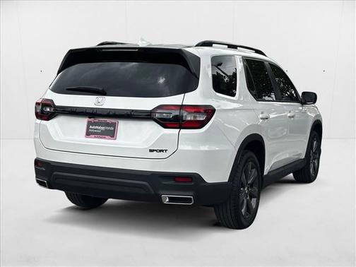 2025 Honda Pilot Sport