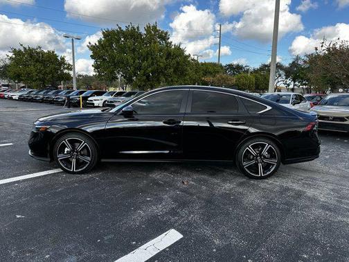 2025 Honda Accord Hybrid Base