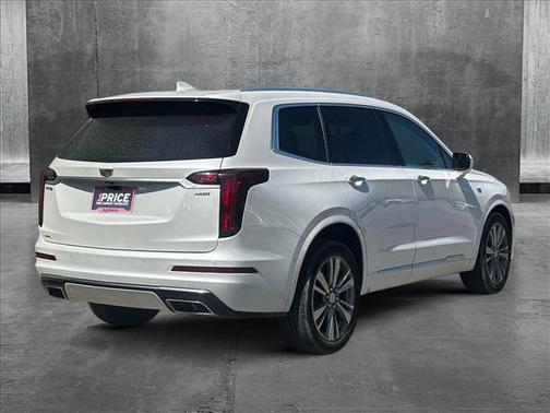 2022 Cadillac XT6 Premium Luxury AWD