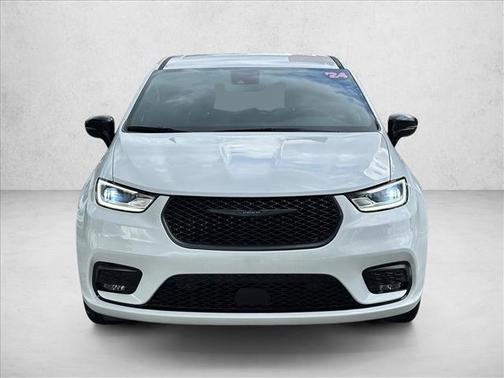 2024 Chrysler Pacifica Hybrid S Appearance Pkg