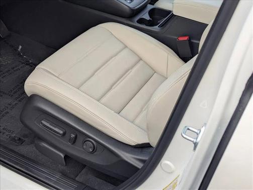 Platinum White Pearl 2026 Honda CR-V EX-L 2WD