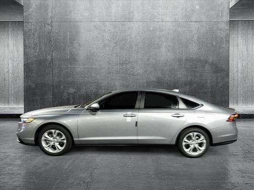 2025 Honda Accord LX 1.5T