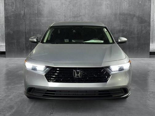2025 Honda Accord LX 1.5T