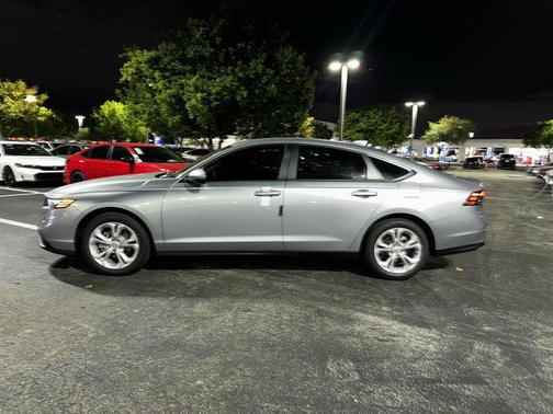 2025 Honda Accord LX 1.5T