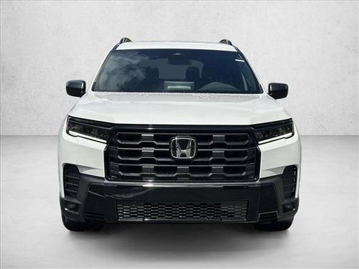 Platinum White Pearl 2026 Honda Pilot Sport