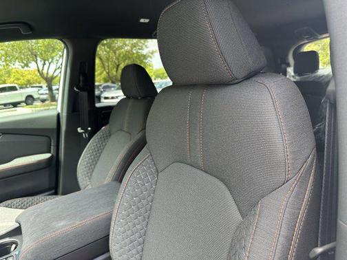 Platinum White Pearl 2026 Honda Pilot Sport