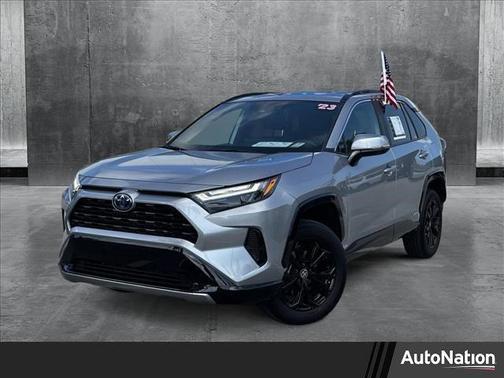 2023 Toyota RAV4 Hybrid SE