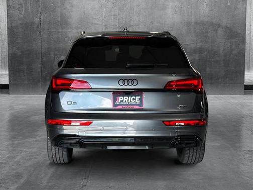 2025 Audi Q5 45 S line Premium Plus