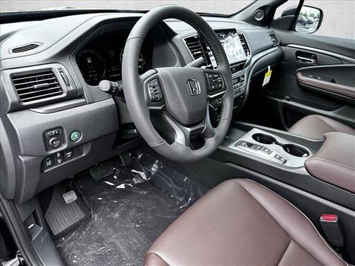 Crystal Black Pearl 2026 Honda Ridgeline RTL