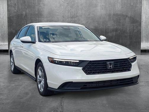 2025 Honda Accord LX 1.5T
