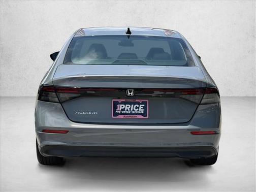 Urban Gray Pearl 2025 Honda Accord SE