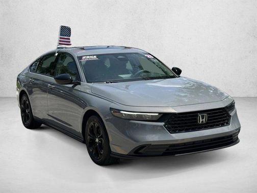 Urban Gray Pearl 2025 Honda Accord SE
