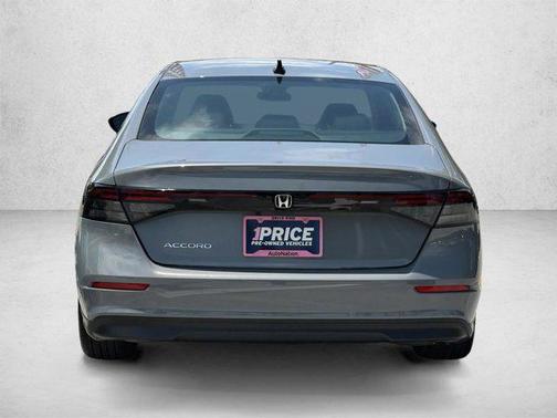 Urban Gray Pearl 2025 Honda Accord SE
