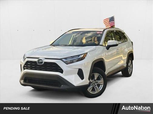 2024 Toyota RAV4 Hybrid LE