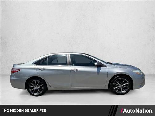 Celestial Silver Metallic 2016 Toyota Camry XSE