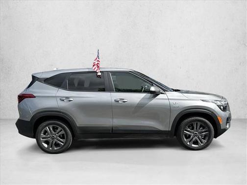 2023 Kia Seltos LX