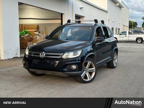 2014 Volkswagen Tiguan Auto R-Line
