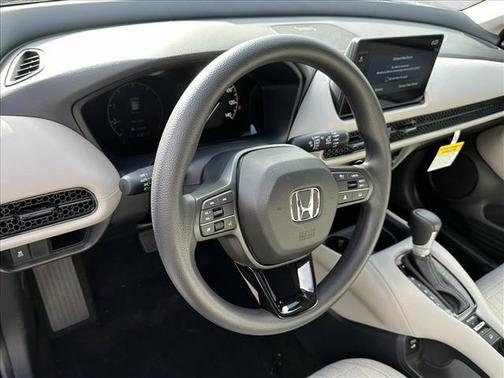 Solar Silver Metallic 2027 Honda HR-V LX