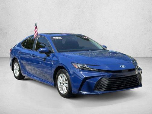 Ocean Gem [Blue] 2025 Toyota Camry LE