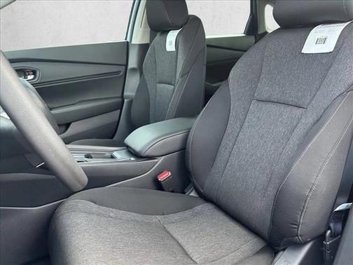 2025 Honda Accord LX 1.5T