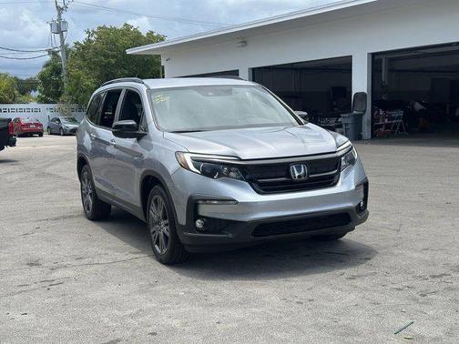 2022 Honda Pilot 2WD Sport