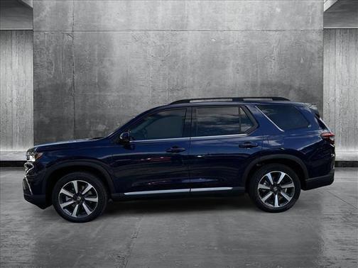 2025 Honda Pilot Touring 8-Passenger
