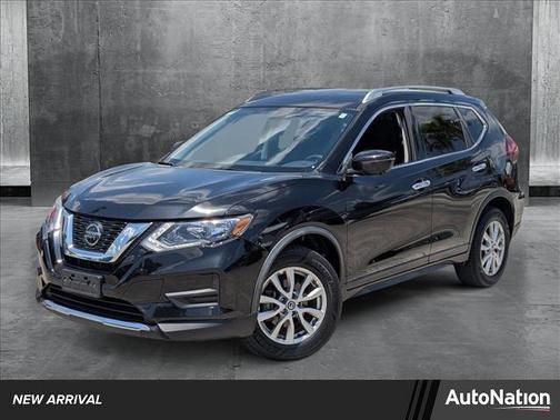 2018 Nissan Rogue SV