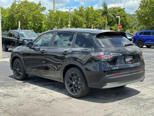 2023 Honda HR-V 2WD Sport