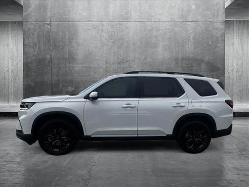 2025 Honda Pilot Touring 8-Passenger