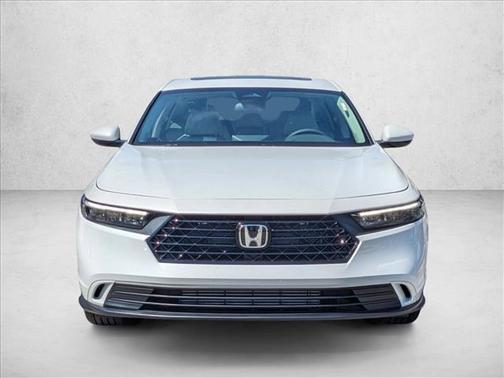 Platinum White Pearl 2025 Honda Accord LX 1.5T