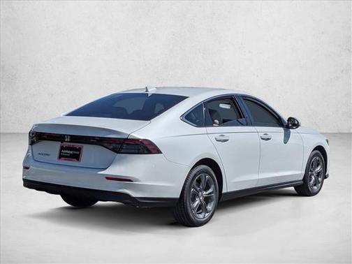 Platinum White Pearl 2025 Honda Accord LX 1.5T