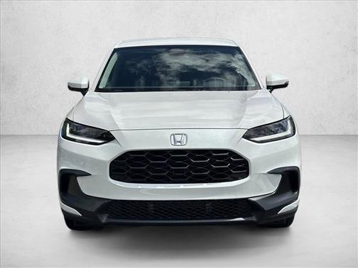 Platinum White Pearl 2026 Honda HR-V LX